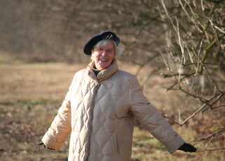 vieille dame ainée âge diamant beauté